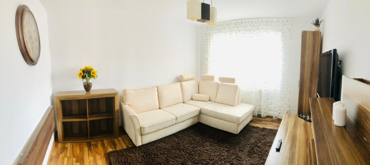 Little Cute Homey Apartman ساتو ماري المظهر الخارجي الصورة
